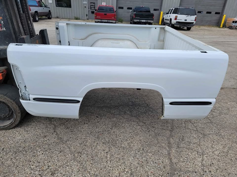 1998 dodge ram truck Beds - Image 2
