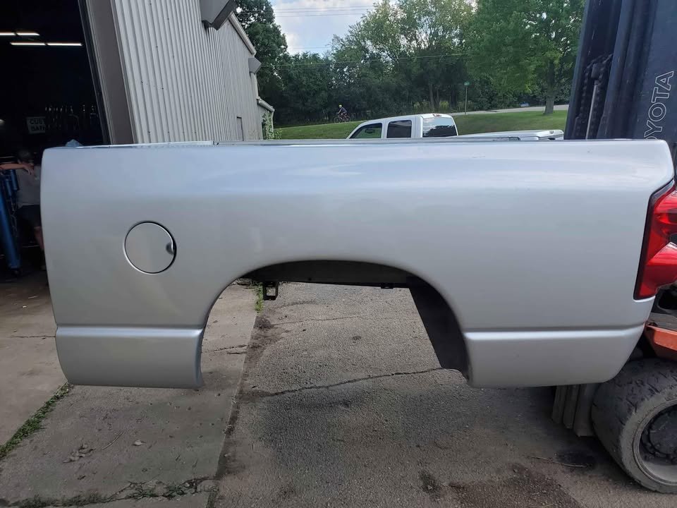 2005 dodge ram bed